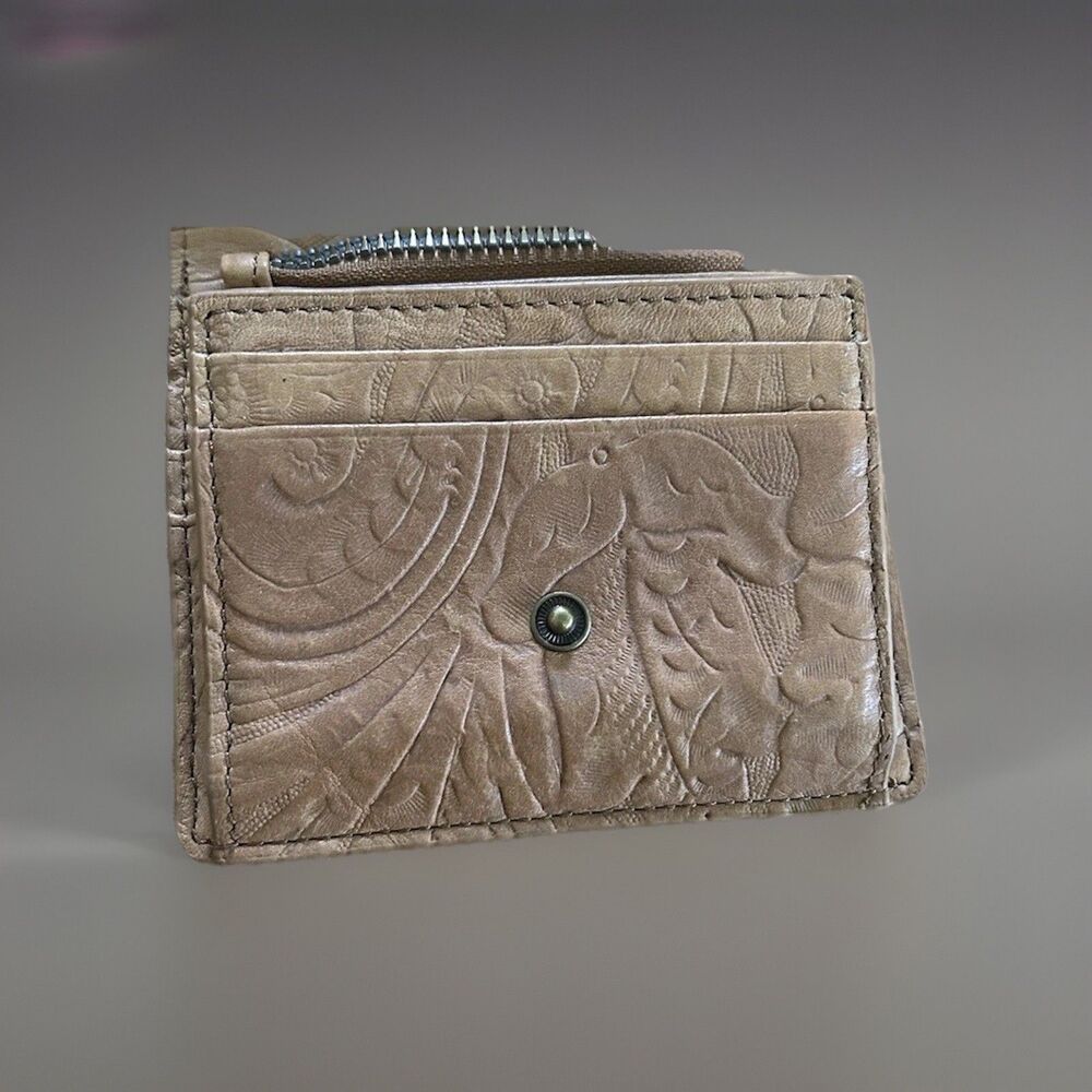 American Leather Co. Veronica Tooled Leather Bifold ID Credit Card Wallet - Picture 4 of 8